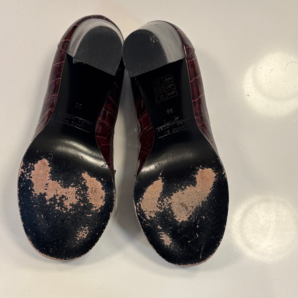 Marc By Marc Jacobs Burgundy Patent Leather Heels - Picture 9 of 15